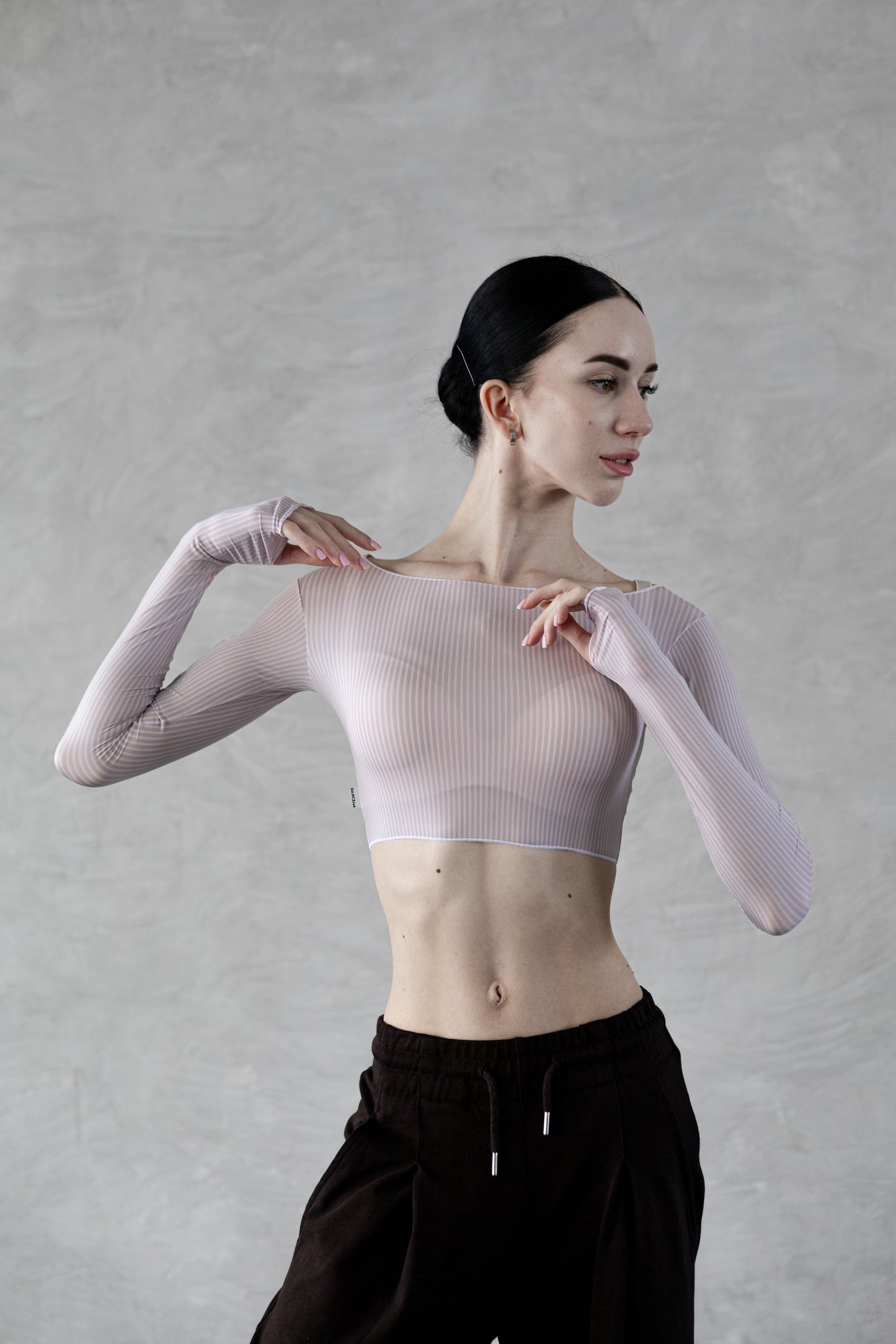 Dancer in Dancelab crop top