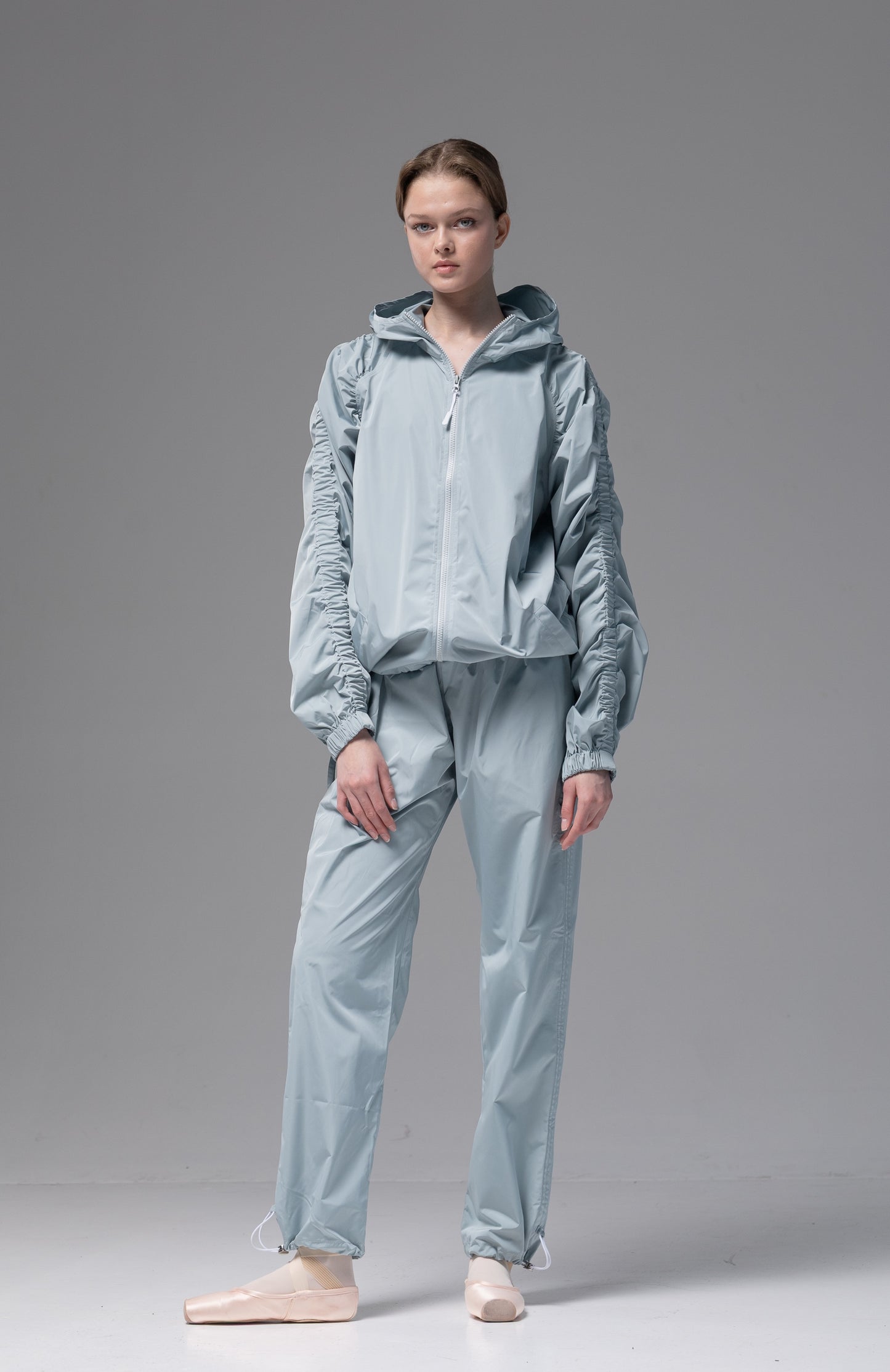 Костюм на затяжках